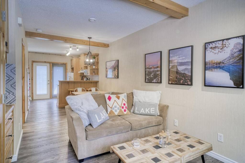 5 Mins To Banff - Cozy Townhome 2Br&2Bath - Banff Pass Included كانمور المظهر الخارجي الصورة