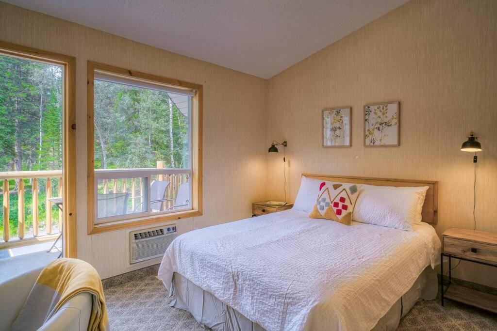 5 Mins To Banff - Cozy Townhome 2Br&2Bath - Banff Pass Included كانمور المظهر الخارجي الصورة