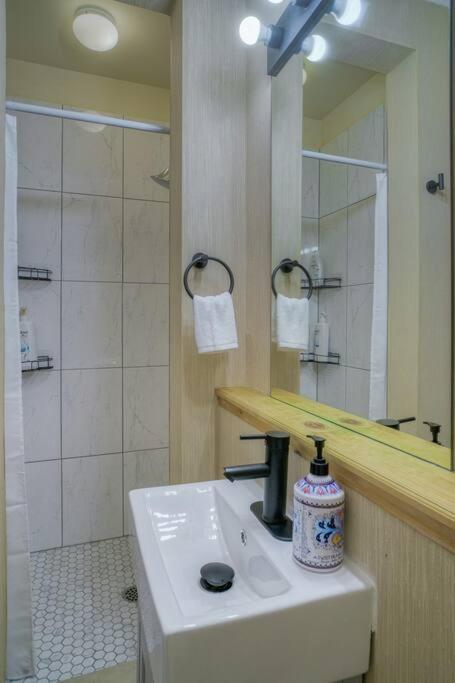 5 Mins To Banff - Cozy Townhome 2Br&2Bath - Banff Pass Included كانمور المظهر الخارجي الصورة